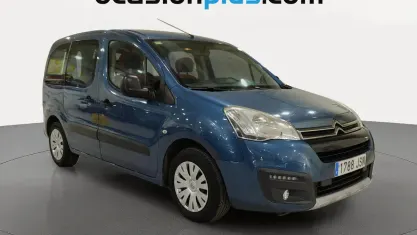 Usado Citroën Berlingo Live 100 CV (73 kW) 2016 Azul Monovolumen