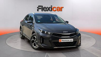 Begagnad Kia XCeed 101 HK (74 kW) 2024 Grå SUV