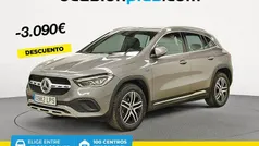 Gris / plata Usado 2021 Mercedes GLA250 SUV | 33.990 € (Precio justo)
