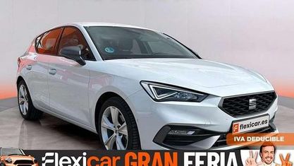 Usado Seat Leon FR 110 HP (80 kW) 2024 Branco Sedan