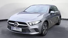Gris Usado 2021 Mercedes A250 Berlina | 26.985 €