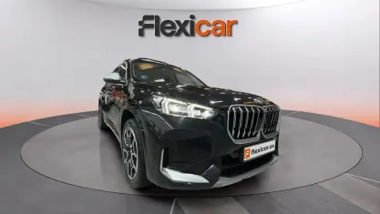 Używany BMW X1 163 KM (119 kW) 2023 Czarny SUV
