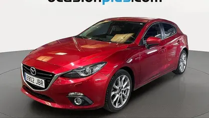 Usado Mazda 3 Luxury 150 CV (110 kW) 2014 Rojo Utilitario