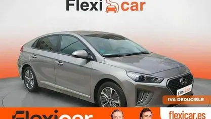 Usado Hyundai Ioniq 141 CV (103 kW) 2022 Beige Utilitario