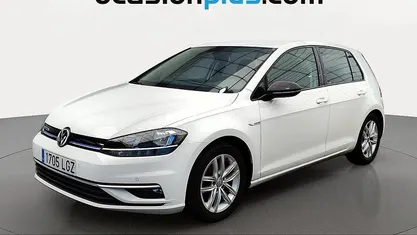 Occasion VW Golf VIII Advance 131 PK (96 kW) 2020 Wit Hatchback