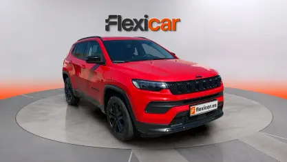 Usado Jeep Compass Night Eagle 131 CV (96 kW) 2022 Rojo SUV