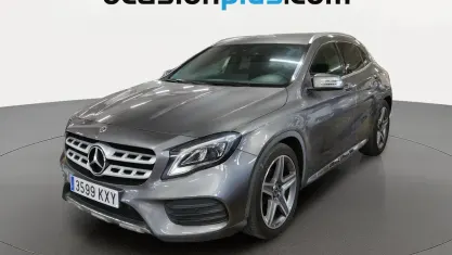 Usado Mercedes GLA200 AMG 136 CV (100 kW) 2019 Gris SUV