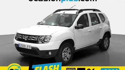 Usado Dacia Duster Lauréate 125 CV (91 kW) 2015 Blanco SUV