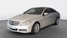 Gris plata Usado 2012 Mercedes E220 Avantgarde Coupe | 12.500 € (Buen precio)