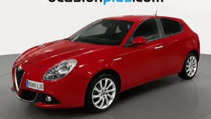 Usado Alfa Romeo Giulietta Super 120 CV (88 kW) 2020 Rojo Utilitario