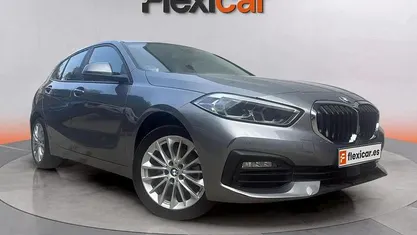 Usado BMW 118 136 CV (100 kW) 2023 Gris Utilitario