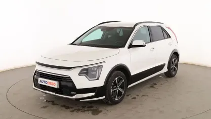 Usado Kia Niro 129 CV (94 kW) 2025 Blanco SUV