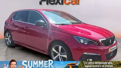 Usado Peugeot 308 GT-line 131 CV (96 kW) 2019 Rojo Utilitario
