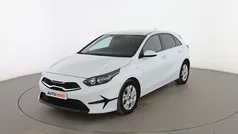 Blanco Usado 2023 Kia Ceed Berlina | 16.699 € (Super precio)
