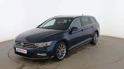 Usado VW Passat R-line 190 CV (139 kW) 2021 Azul Familiar