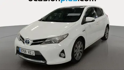 Blanco Usado 2014 Toyota Auris Hybrid Active Utilitario | 12.350 € (Precio justo)