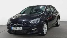 Usado 2015 Opel Astra Selective Berlina | 9400 € (Precio justo)