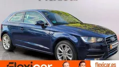 Azul Usado 2015 Audi A3 Attraction Utilitario | 11.290 € (Super precio)