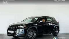 Negro Usado 2025 Lexus UX 300h SUV | 36.500 € (Precio justo)