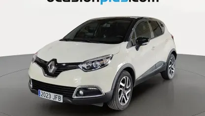 Usado Renault Captur Zen 90 CV (66 kW) 2015 Beige SUV