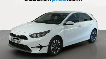 Usado Kia Ceed 101 CV (74 kW) 2025 Blanco Utilitario