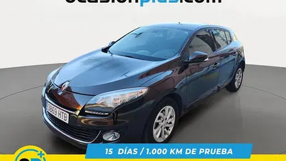 Usado Renault Mégane III Dynamique 115 CV (84 kW) 2013 Marrón