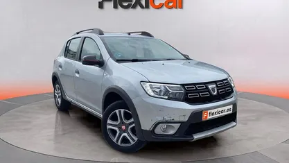 Gris Usado 2019 Dacia Sandero Comfort Berlina | 11.490 € (Precio justo)