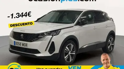 Usado Peugeot 3008 Allure 131 CV (96 kW) 2023 Blanco SUV