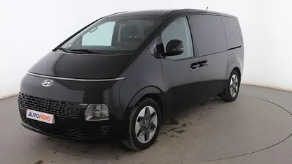 Usado Hyundai Staria 177 CV (130 kW) 2023 Monovolumen
