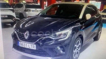 Usado Renault Captur Intens 140 CV (102 kW) 2021 Negro SUV