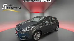 Gris Usado 2017 Peugeot 208 Allure Utilitario | 8990 € (Precio justo)