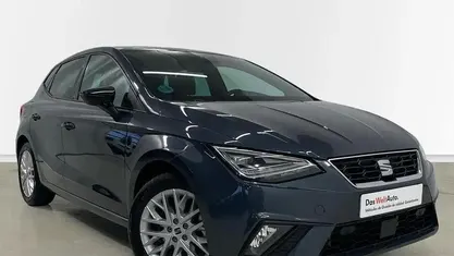 Używany Seat Ibiza FR 115 KM (84 kW) 2024 Szary Hatchback