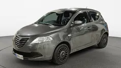 Usado 2015 Lancia Ypsilon Utilitario | 8450 € (Precio justo)