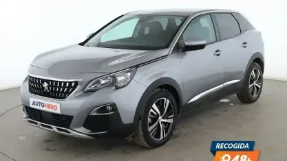 Usado Peugeot 3008 Allure 130 CV (95 kW) 2020 Gris SUV