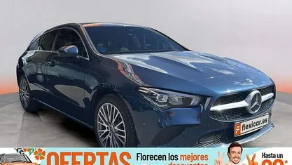 Usado Mercedes CLA250e Shooting Brake 218 CV (160 kW) 2022 Azul Familiar