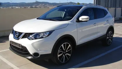 Blanco Usado 2015 Nissan Qashqai Premium Edition SUV | 13.900 € (Precio justo)