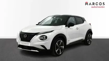 Usado Nissan Juke 143 CV (105 kW) 2023 Bitono (blanco y negro) negra SUV