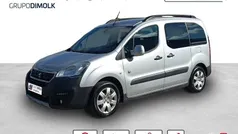Gris Usado 2015 Peugeot Partner Tepee Outdoor Monovolumen | 11.500 € (Precio justo)