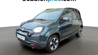 Verde Usado 2023 Fiat Panda Cross Cross Utilitario | 9773 € (Buen precio)