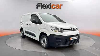Usado Citroën Berlingo Feel 75 CV (55 kW) 2020 Monovolumen