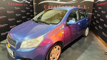 Usado Chevrolet Aveo LS 84 CV (61 kW) 2009 Azul Berlina