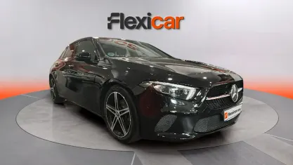 Usado Mercedes A180 116 CV (85 kW) 2019 Negro Berlina