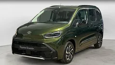 Verde Nuevo 2025 Toyota Proace Verso Active Familiar | 29.450 € (Precio justo)