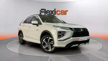 Usado Mitsubishi Eclipse Cross 188 CV (138 kW) 2023 SUV