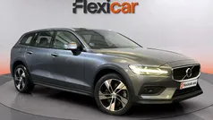 Blanco Usado 2021 Volvo V60 CC Familiar | 29.690 € (Super precio)