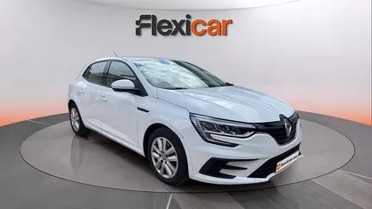 Usado Renault Mégane IV Intens 140 CV (102 kW) 2022 Berlina
