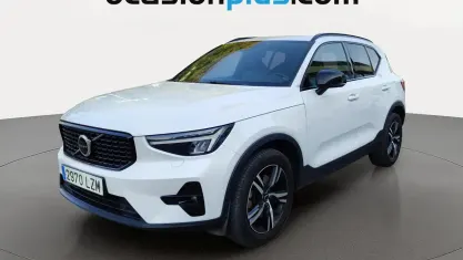 Usado Volvo XC40 Plus 163 CV (119 kW) 2022 Blanco SUV