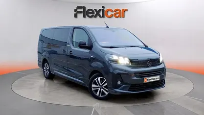 Usado Peugeot Traveller Business-Line 180 CV (132 kW) 2024 Negro Monovolumen