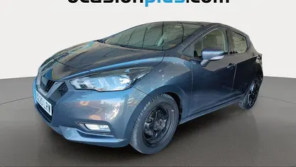 Usado Nissan Micra Acenta 92 CV (67 kW) 2021 Gris Utilitario