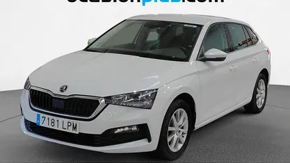 Occasion Skoda Scala Ambition 110 ch (80 kW) 2021 Blanc Citadine